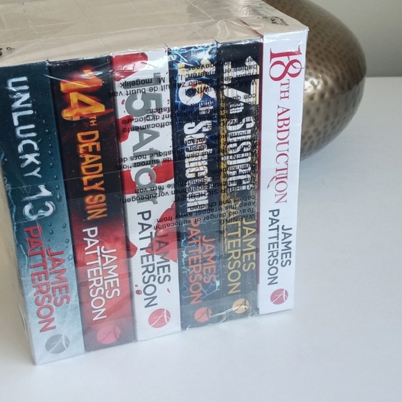 Set of 6 James Patterson M*urder Club Series 6 Book Collection Set (Books 13-18) - Picture 10 of 14